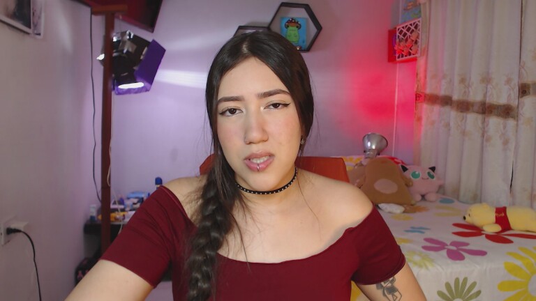 AuroraShyrzt's Streamate show and profile