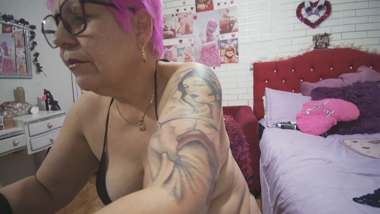 Maturehot65's Streamate show and profile