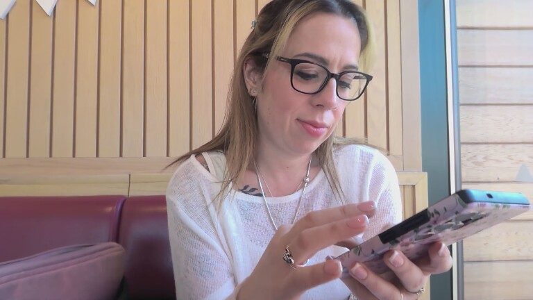 Honeybum88's Streamate show and profile