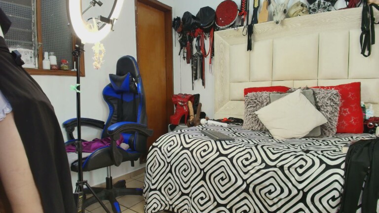 MoiraDevil's Streamate show and profile