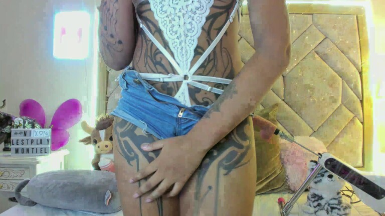 Nix_Montiel's Streamate show and profile