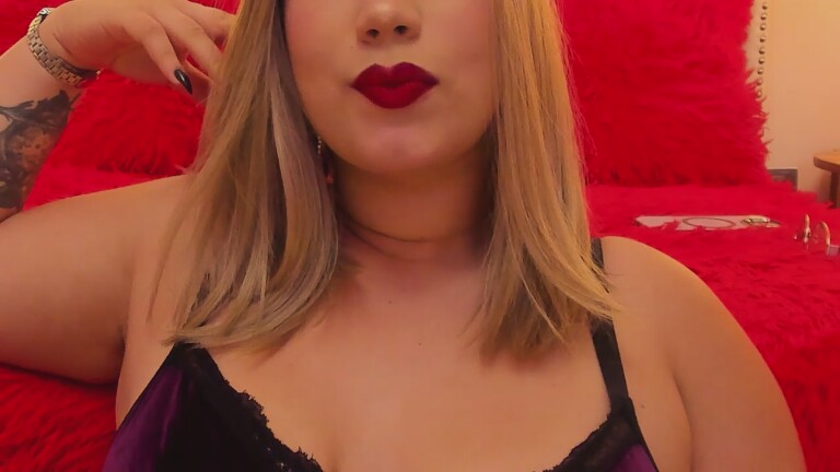 Millyjohnson's Streamate show and profile