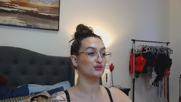 MARTAHx's Streamate show and profile