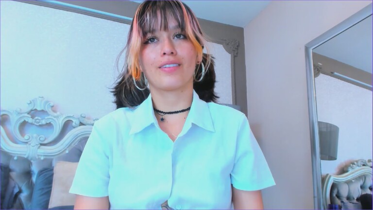 SiaSavach's Streamate show and profile