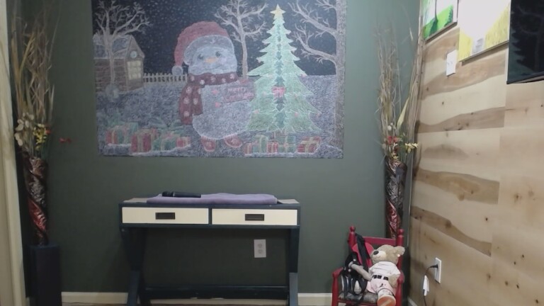 Adrianna_4u's Streamate show and profile