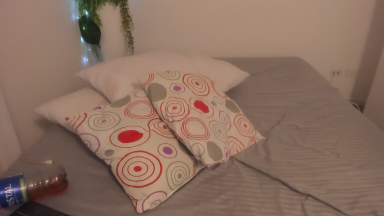 KiittyBlosson's Streamate show and profile