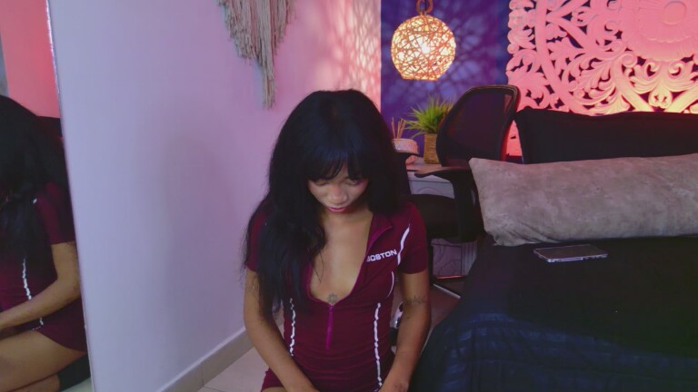 IzzySkye's Streamate show and profile