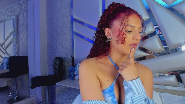 Miia3002's Streamate show and profile