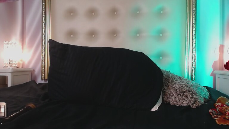 LiliithSnoop's Streamate show and profile