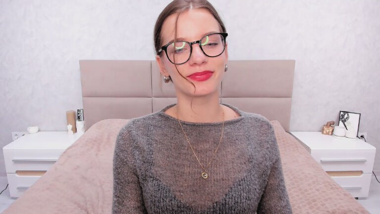 MYasmina's Streamate show and profile