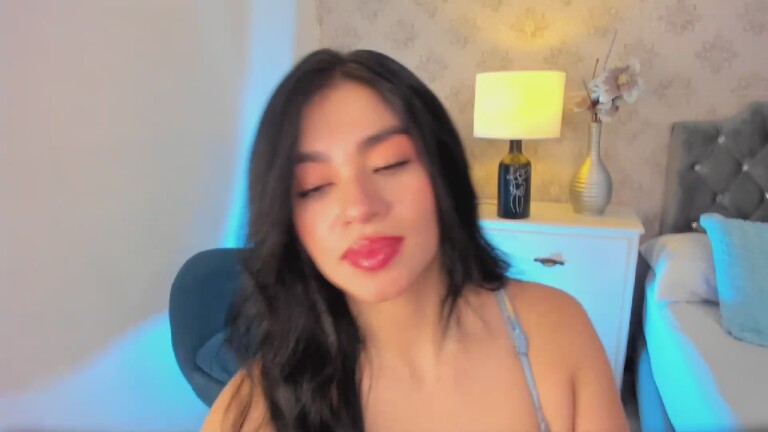 MayaWiills's Streamate show and profile