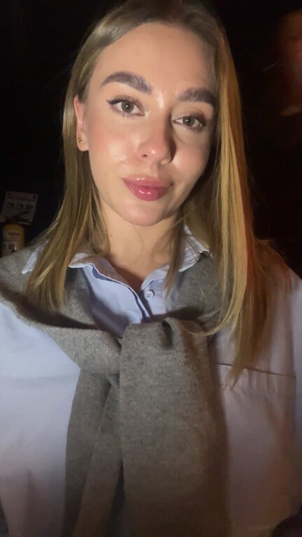 MadisonReeds's Streamate show and profile