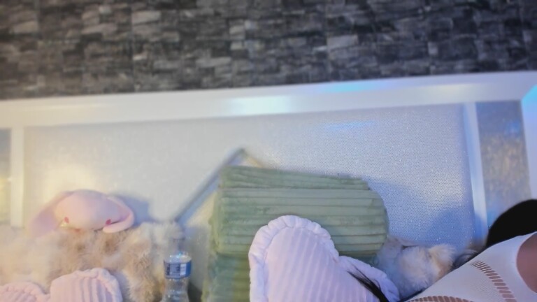 ValeriaImaniLin's Streamate show and profile