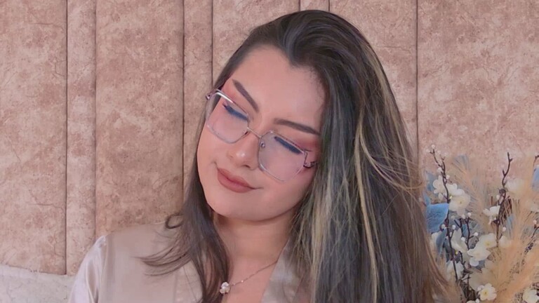 IsaRose's Streamate show and profile