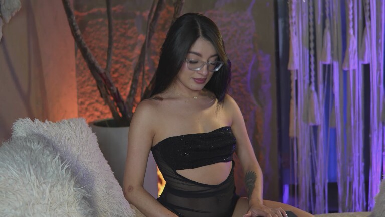 Miawiithe's Streamate show and profile