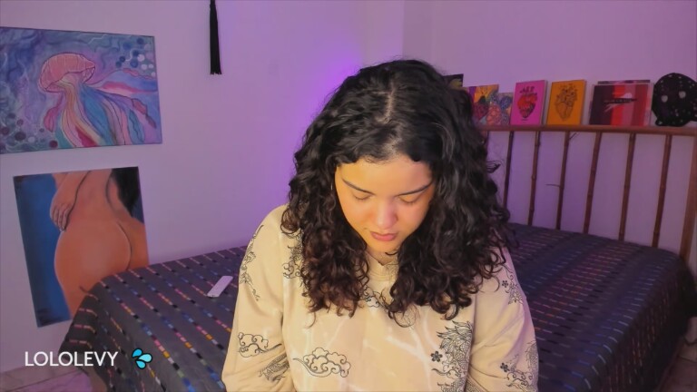 Lololevy's Streamate show and profile