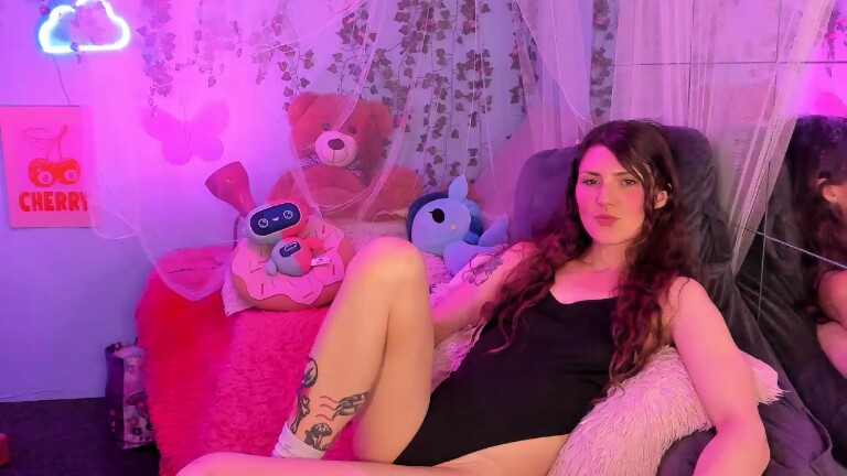 NoelleAsh's Streamate show and profile