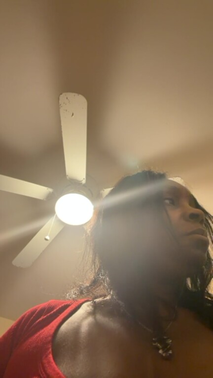 Pretti_chocolate's Streamate show and profile
