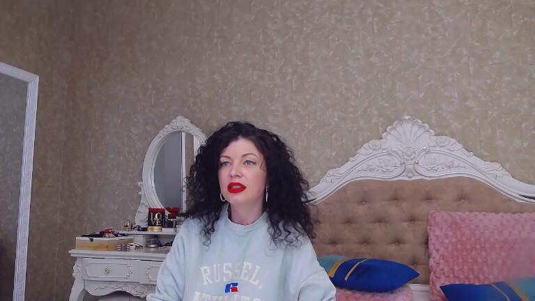 NataliaRed's Streamate show and profile