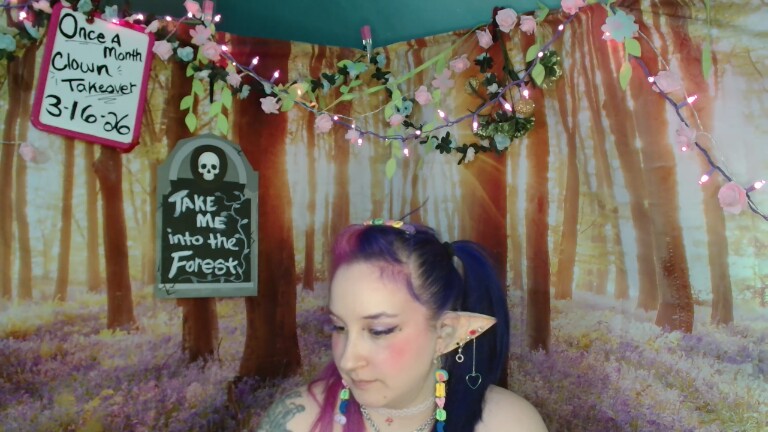 ItsMagicalMae's Streamate show and profile