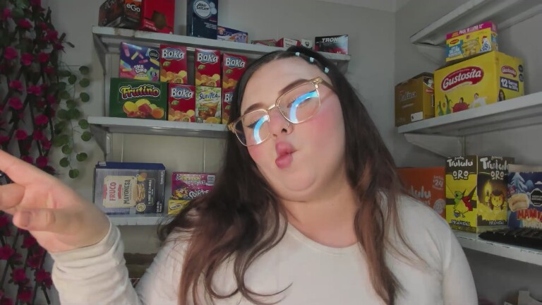 KittyBmss's Streamate show and profile