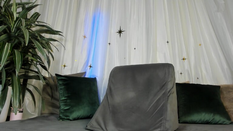 LynxRosenn's Streamate show and profile