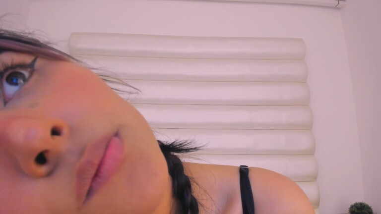 SamanthaLevy's Streamate show and profile